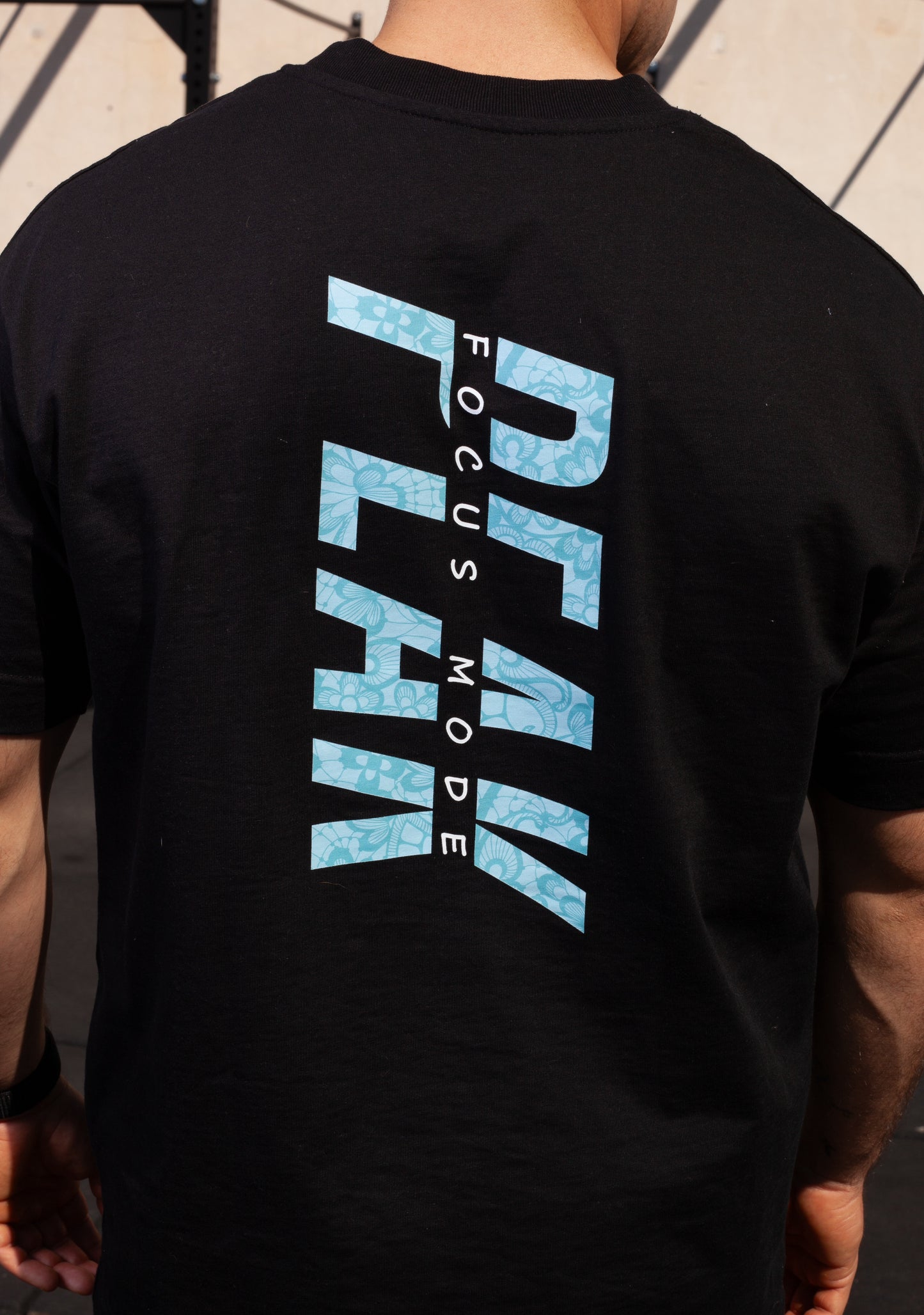 Camiseta Overesize Logan Negro